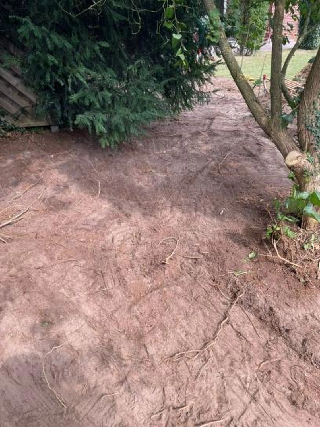 Corvin Stief – Garten- und Baumpflege, land- und forstwirtschaftliche Dienstleistungen - Allgemeine Gartenarbeiten