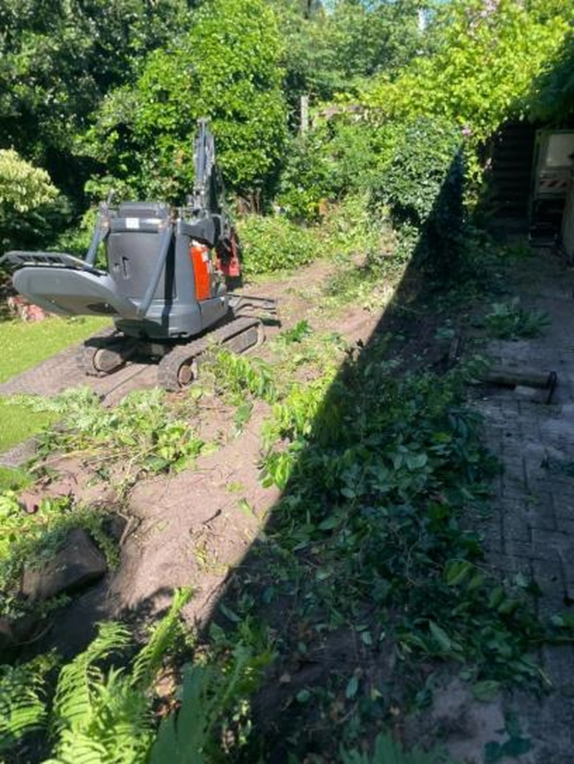 Corvin Stief – Garten- und Baumpflege, land- und forstwirtschaftliche Dienstleistungen - Allgemeine Gartenarbeiten